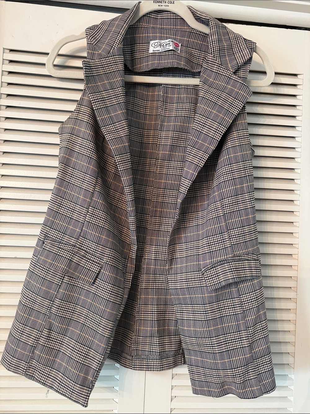 Sleeveless Plaid Blazer Vest - Gray/Tan